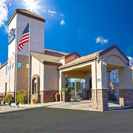 Baymont By Wyndham Barstow Historic Route 66 Hotel Buitenkant foto