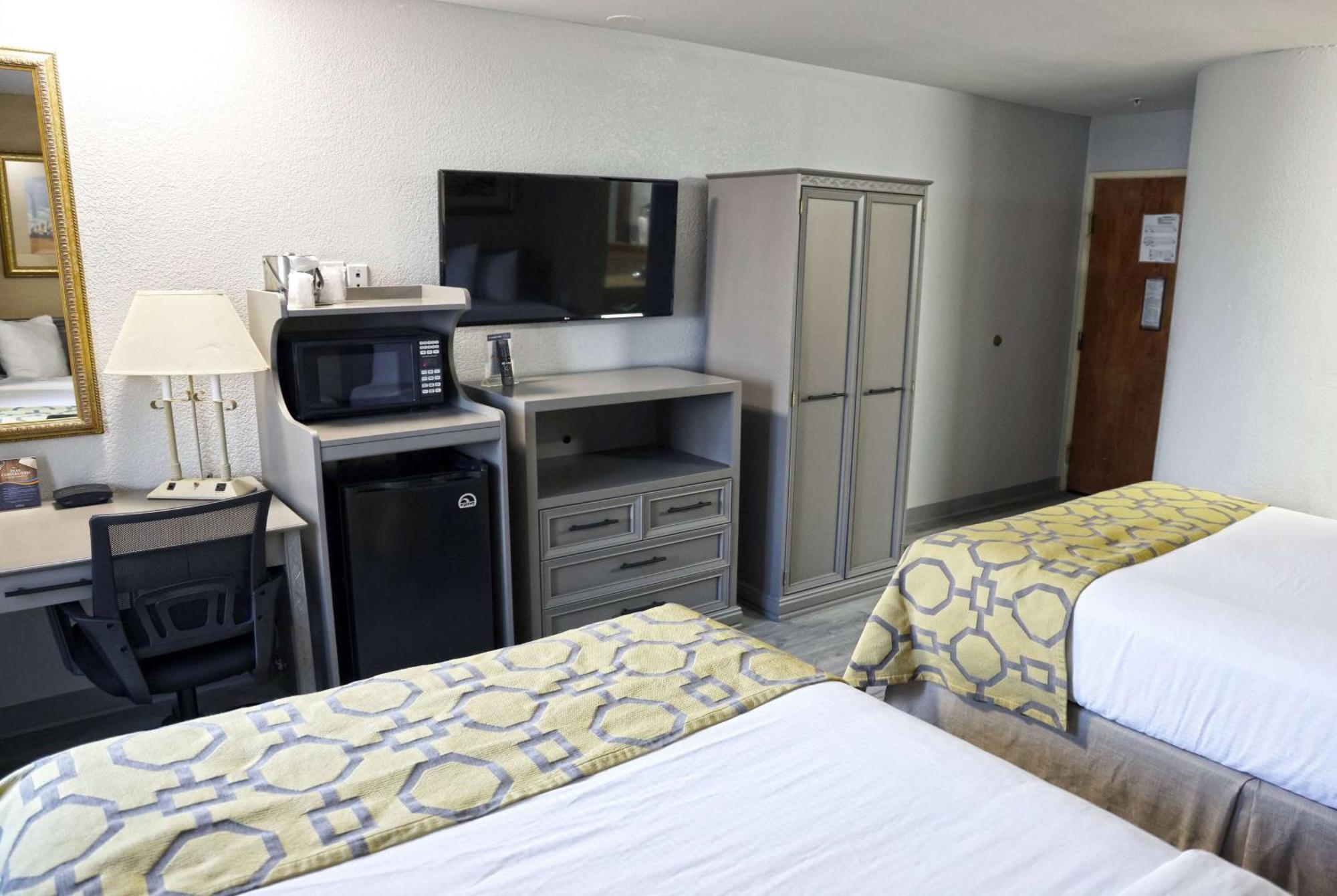 Baymont By Wyndham Barstow Historic Route 66 Hotel Buitenkant foto